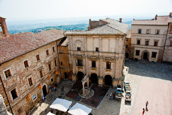 Italian Hols 262 
 Montepulciano