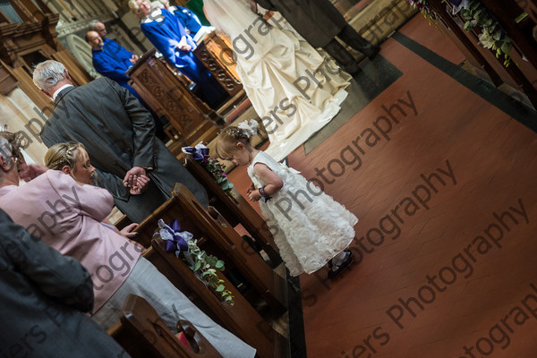 Emma and Duncan 293 
 Emma and Duncan's wedding 
 Keywords: Bucks Wedding photographer, Piers Photography, Gt Missenden Church, Uplands House