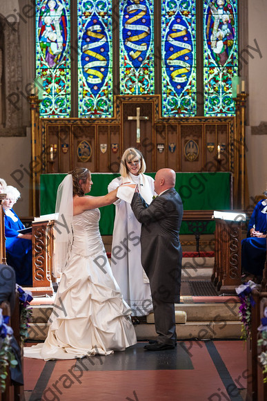 Emma and Duncan 238 
 Emma and Duncan's wedding 
 Keywords: Bucks Wedding photographer, Piers Photography, Gt Missenden Church, Uplands House