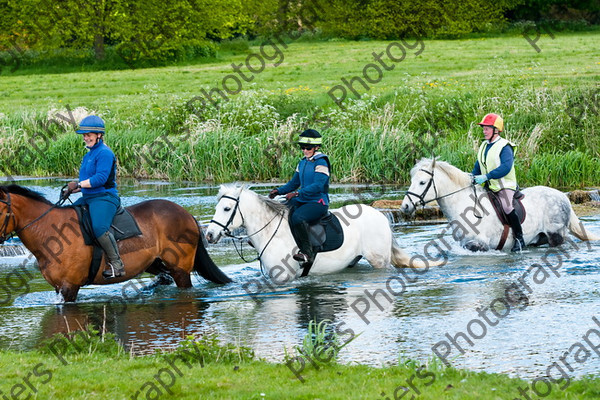 NRCWWE09 045 
 Naphill Riding Club West Wycombe Ride 09 
 Keywords: Naphill Riding Club, West Wycombe Estate