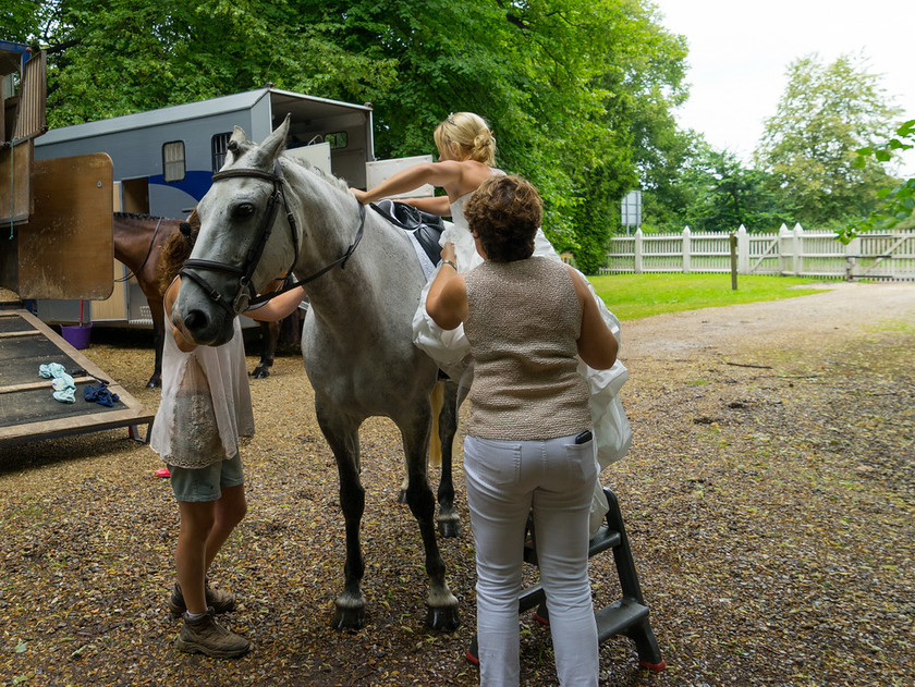 WWE Bridal BHS 020 
 West Wycombe Horse shoot 
 Keywords: Buckinghamshire wedding photographer, Horses, Piers Photo, Summer, West Wycombe House