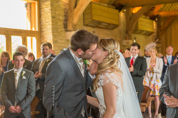 Sarah and Matt 392 
 Sarah and Matt's Wedding 
 Keywords: Buckinghamshire wedding photographer, Matt and Sarah, Piers Photography, Spring Weddings, Tythe Barn