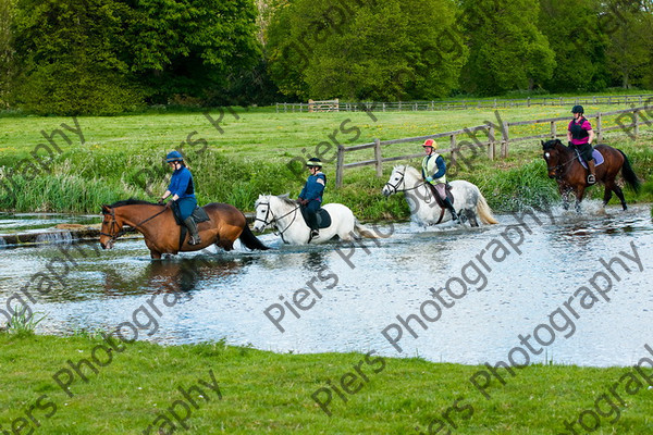 NRCWWE09 042 
 Naphill Riding Club West Wycombe Ride 09 
 Keywords: Naphill Riding Club, West Wycombe Estate