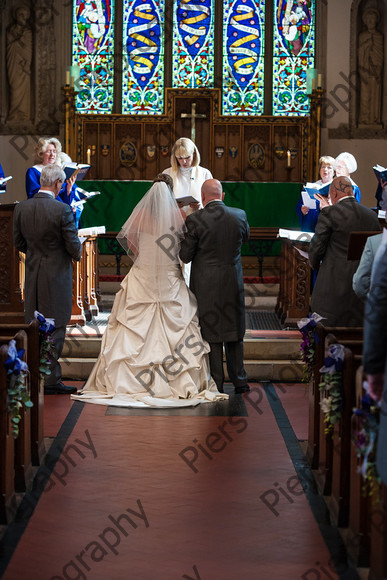 Emma and Duncan 219 
 Emma and Duncan's wedding 
 Keywords: Bucks Wedding photographer, Piers Photography, Gt Missenden Church, Uplands House