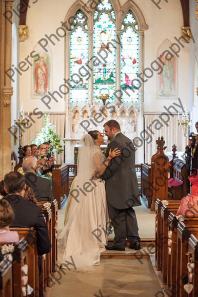 Yvie and Dan 248 
 Yvie and Dan's wedding 
 Keywords: Beale Park, Falcon Grange Productions, Piers Photography, Woolton Hill Church, wedding