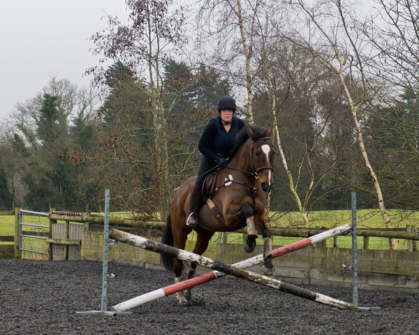 Ollie and Blyth Lesson 34 
 Ollie and Blyth Lesson 
 Keywords: Piers Photo, Moses Plat Yard, Ollie, Blyth, Mary Hilder, Jo Reynolds