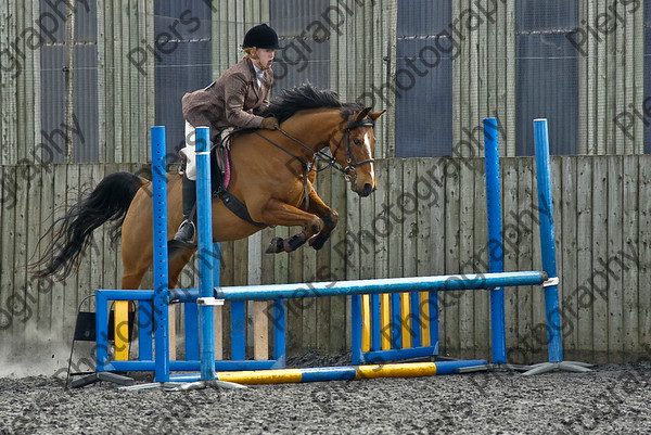 Class 2 25 
 SONY DSC 
 Keywords: Pyatts, Show jumping