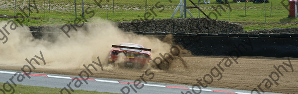 Brands Hatch -06 
 Brands Hatch 23 July 2011 
 Keywords: Brands Hatch, Mark Pain Photoschool, Piers Photo