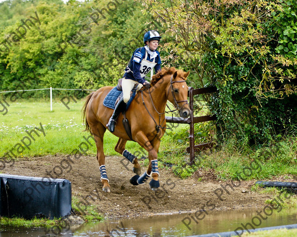 LSE Horse Trials 128 
 LSE Horse Trials 
 Keywords: London and South East Horse Trials, Piers Photo