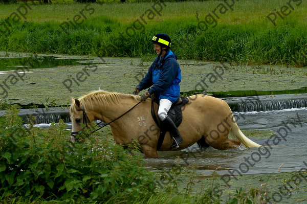 WWR 07 35 
 OBH West Wycombe Ride 
 Keywords: West Wycombe ride07