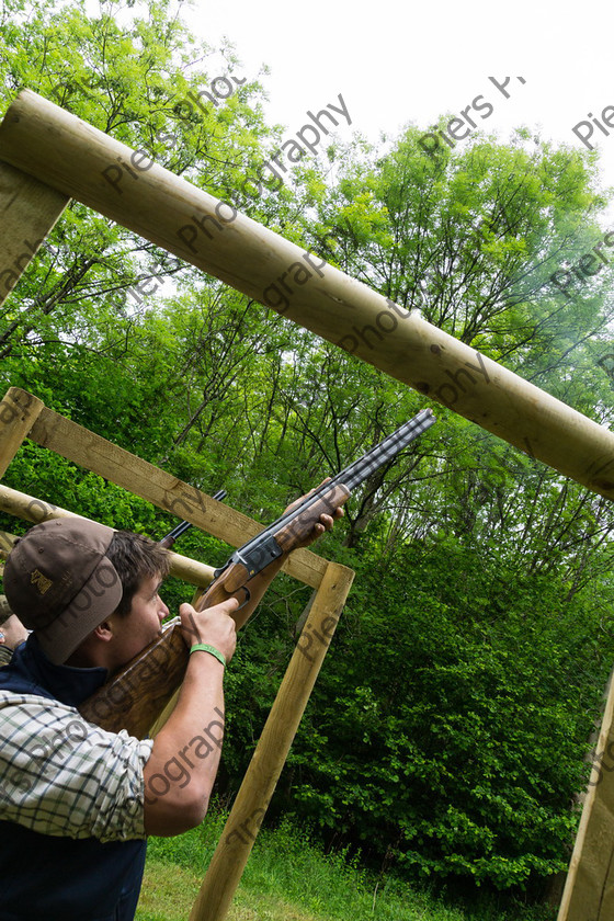 Owain 029 
 EJ Churchill Clay shoot