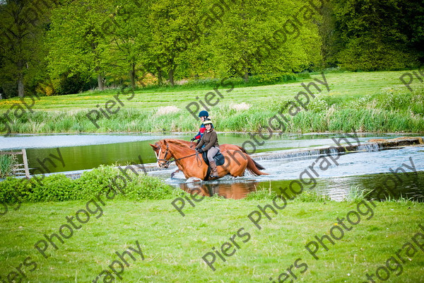 NRCWWE09 038 
 Naphill Riding Club West Wycombe Ride 09 
 Keywords: Naphill Riding Club, West Wycombe Estate