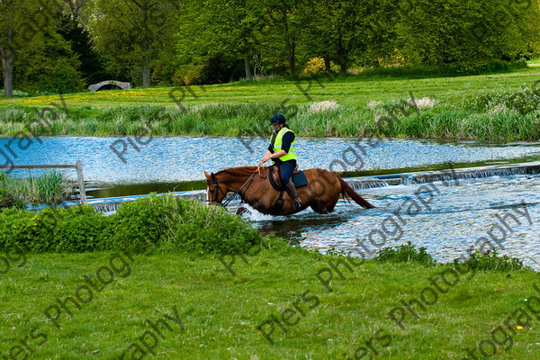 NRCWWE09 023 
 Naphill Riding Club West Wycombe Ride 09 
 Keywords: Naphill Riding Club, West Wycombe Estate