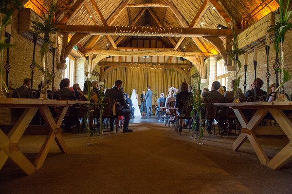 Sarah and Matt 371 
 Sarah and Matt's Wedding 
 Keywords: Buckinghamshire wedding photographer, Matt and Sarah, Piers Photography, Spring Weddings, Tythe Barn