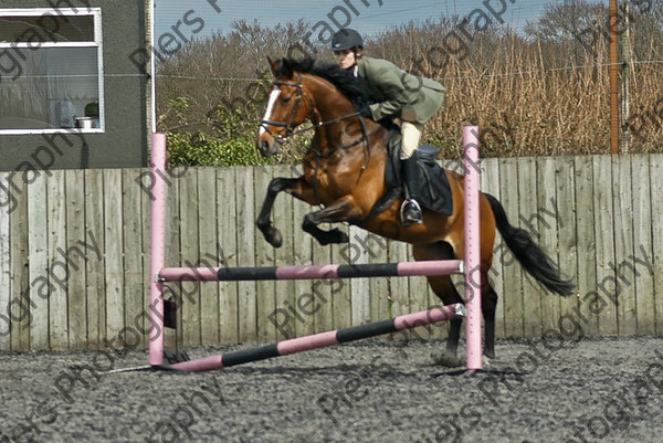 Class 3 46 
 SONY DSC 
 Keywords: Pyatts, Show jumping