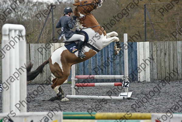 Class 1 40 
 SONY DSC 
 Keywords: Pyatts, Show jumping