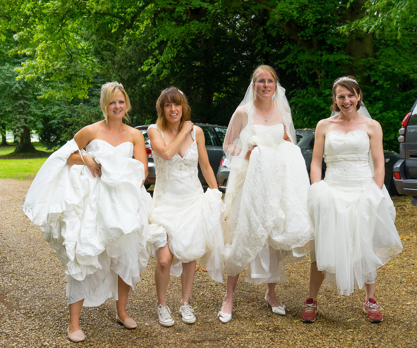 WWE Bridal BHS 012 
 West Wycombe Horse shoot 
 Keywords: Buckinghamshire wedding photographer, Horses, Piers Photo, Summer, West Wycombe House