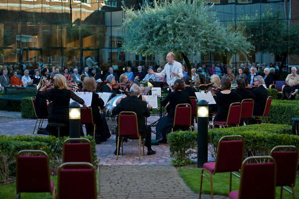 Clare Foundation Concert 022 
 Clare Foundation concert 
 Keywords: Chiltern Camerata, Clare Foundation, Piers Photography, events