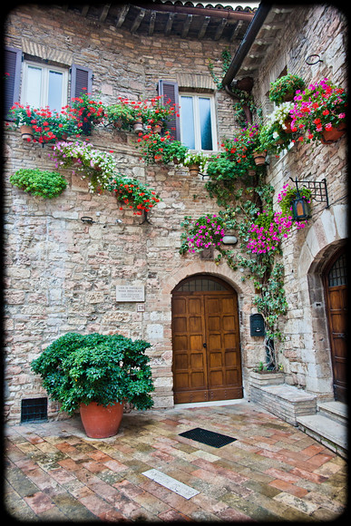 Italian Hols 139 
 Assisi 
 Keywords: Assisi, Hilder family holiday, Italy, Piers Photo.