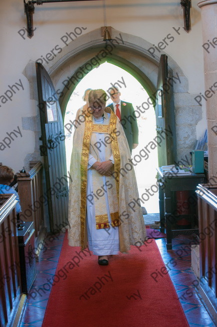 Alice and Richards Wedding 200 
 Alice and Richard's Wedding 
 Keywords: Alice and Richard, Bucks Weddings, Drayton Beauchamp, Piers Photography