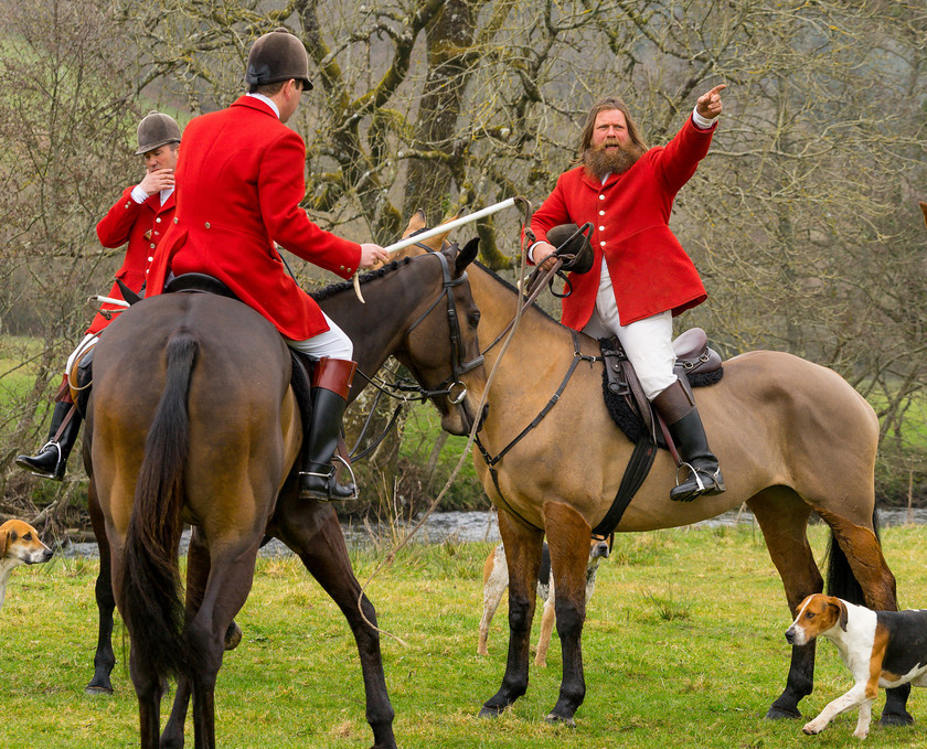 Hunting Exmoor 097 
 The Devon and Somerset Stag Hounds 
 Keywords: Buckingahmshire wedding photographer, Exmoor, Piers Photography, Withypool, the Devon and Somerset Stag Hounds