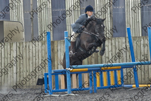 Class 3 30 
 SONY DSC 
 Keywords: Pyatts, Show jumping