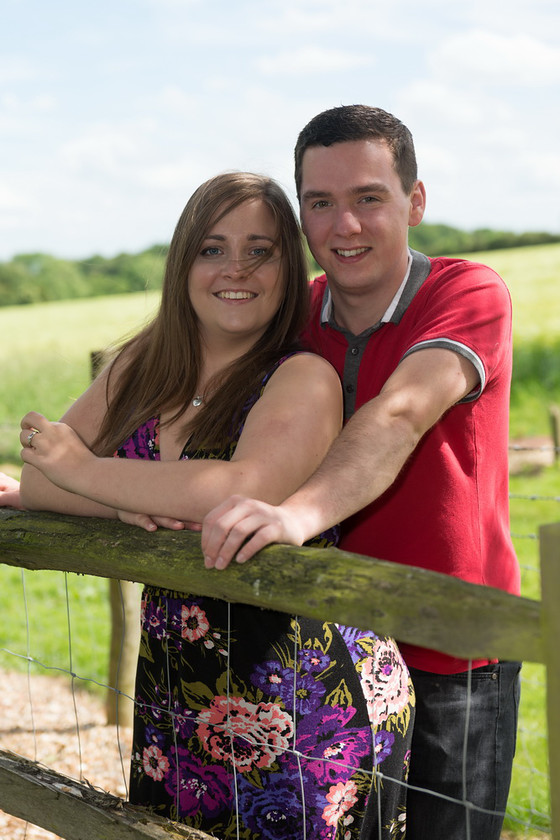 Becki and Brendon 008 
 Becki and Brendan 
 Keywords: Buckinghamshire wedding photographer pre wedding shoot, Fields, Garden Bridal portraits