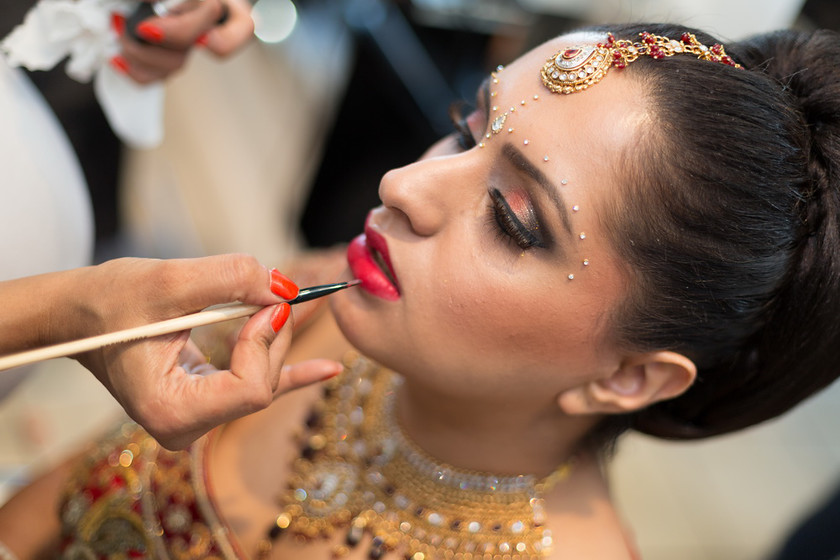 Pooja and Akash s wedding 0002 
 Pooja and Akask's wedding 
 Keywords: Baylis House, Buckinghamshire wedding photographer, Indian Wedding, Summer wedding