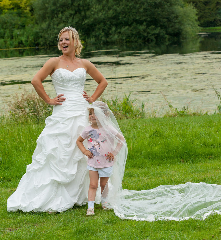 WWE Bridal BHS 040 
 West Wycombe Horse shoot 
 Keywords: Buckinghamshire wedding photographer, Horses, Piers Photo, Summer, West Wycombe House