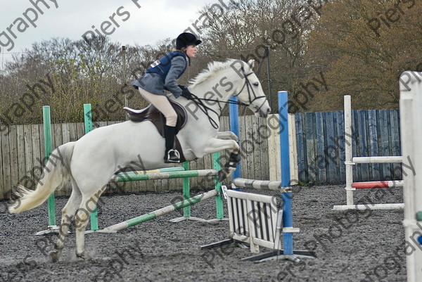 Class 3 33 
 SONY DSC 
 Keywords: Pyatts, Show jumping