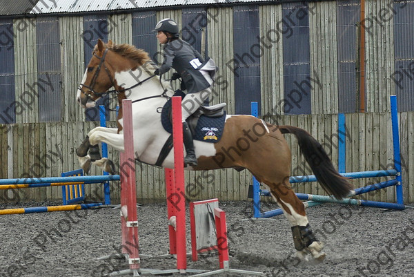 Class 1 36 
 SONY DSC 
 Keywords: Pyatts, Show jumping