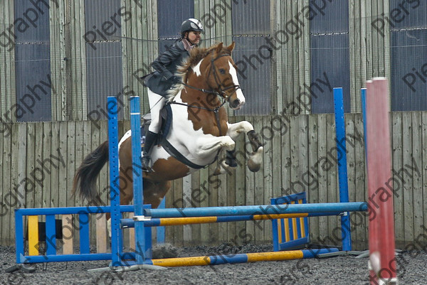 Class 1 37 
 SONY DSC 
 Keywords: Pyatts, Show jumping