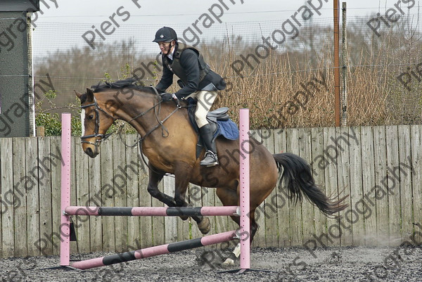 Class 2 13 
 SONY DSC 
 Keywords: Pyatts, Show jumping