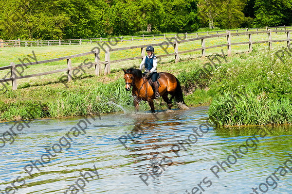 NRCWWE09 084 
 Naphill Riding Club West Wycombe Ride 09 
 Keywords: Naphill Riding Club, West Wycombe Estate