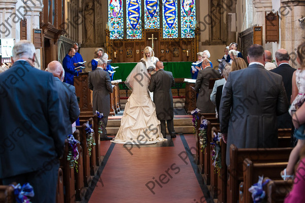 Emma and Duncan 215 
 Emma and Duncan's wedding 
 Keywords: Bucks Wedding photographer, Piers Photography, Gt Missenden Church, Uplands House